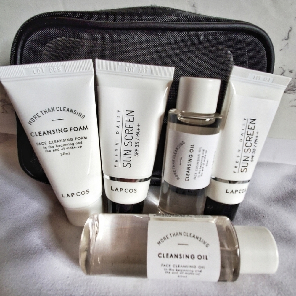 Two Sets of Korean ♥️ LUX Travel Set ♥️ K Beauty from Korea - Picture 2 of 3